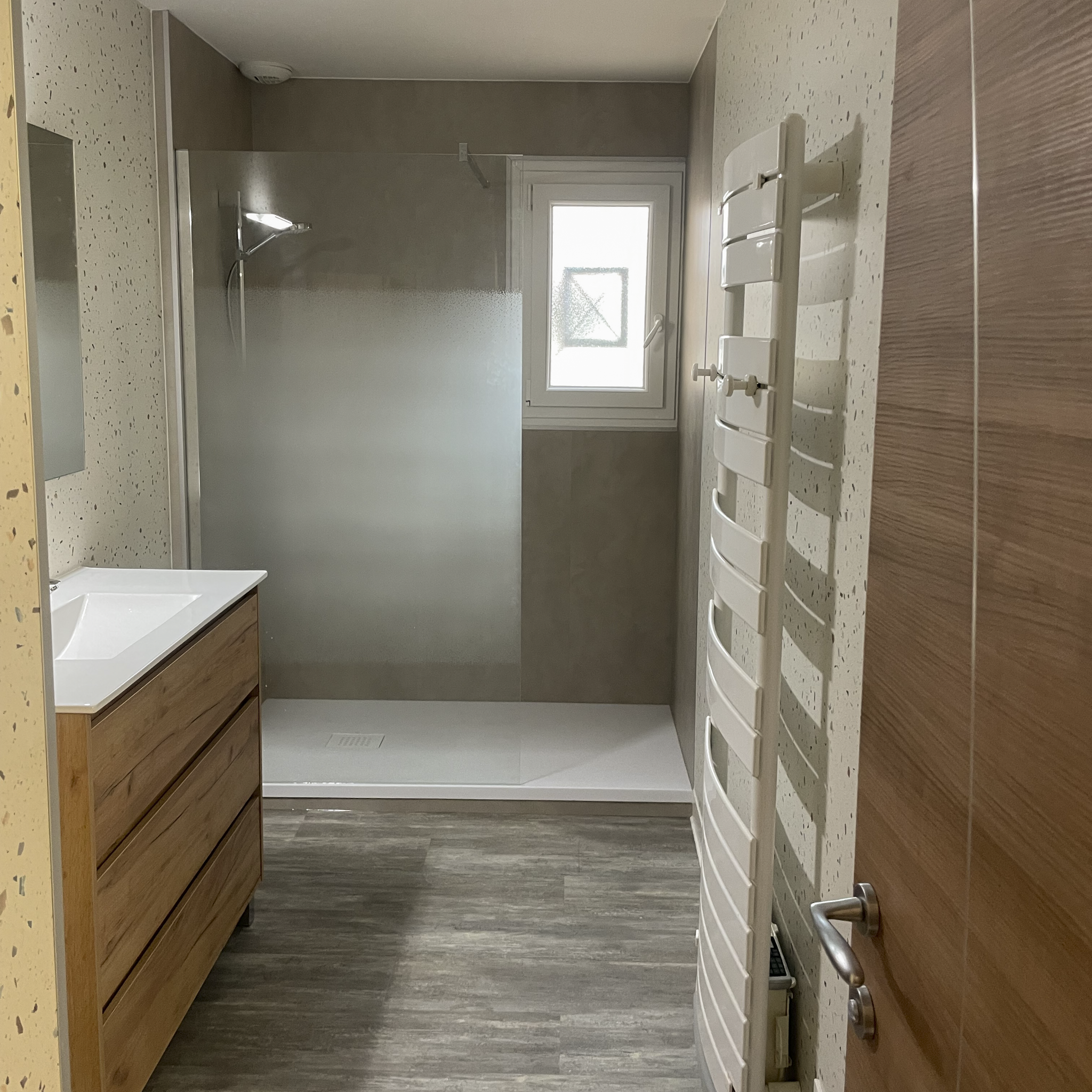 Rénovation salle de bain moderne Pessac Bulneo 8